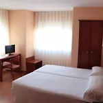 Maycar Hotel 2*